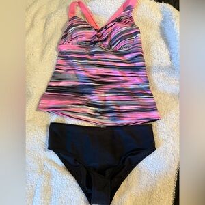 Black and pink Tankini